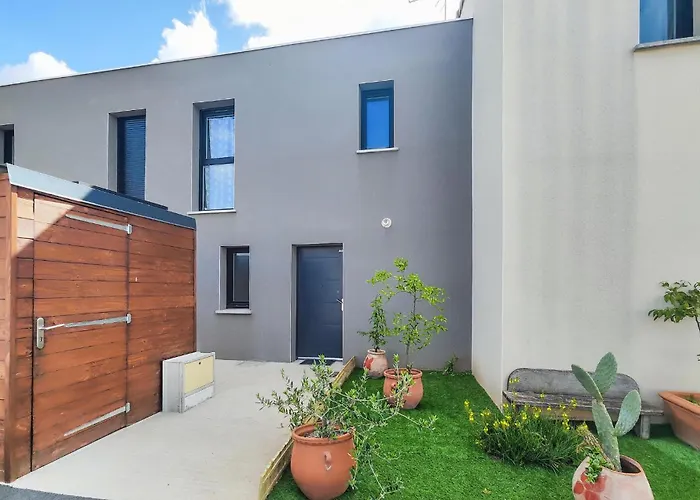 Vakantiehuis 3 Bedroom Gorgeous In Agde